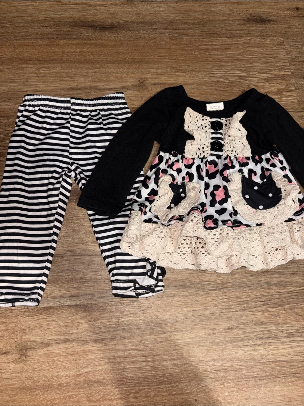 Black & Pink Leopard Lace Tunic with Striped Leggings - Kids Bottoms Set